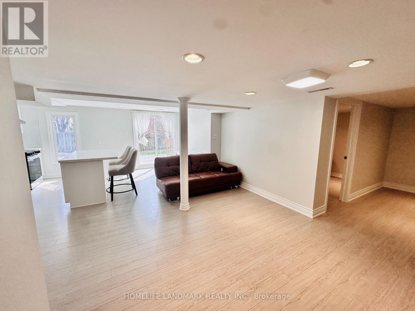 Lower - 7 Captain Francis Drive, Markham, Ontario  L3R 9C7 - Photo 9 - N12907880