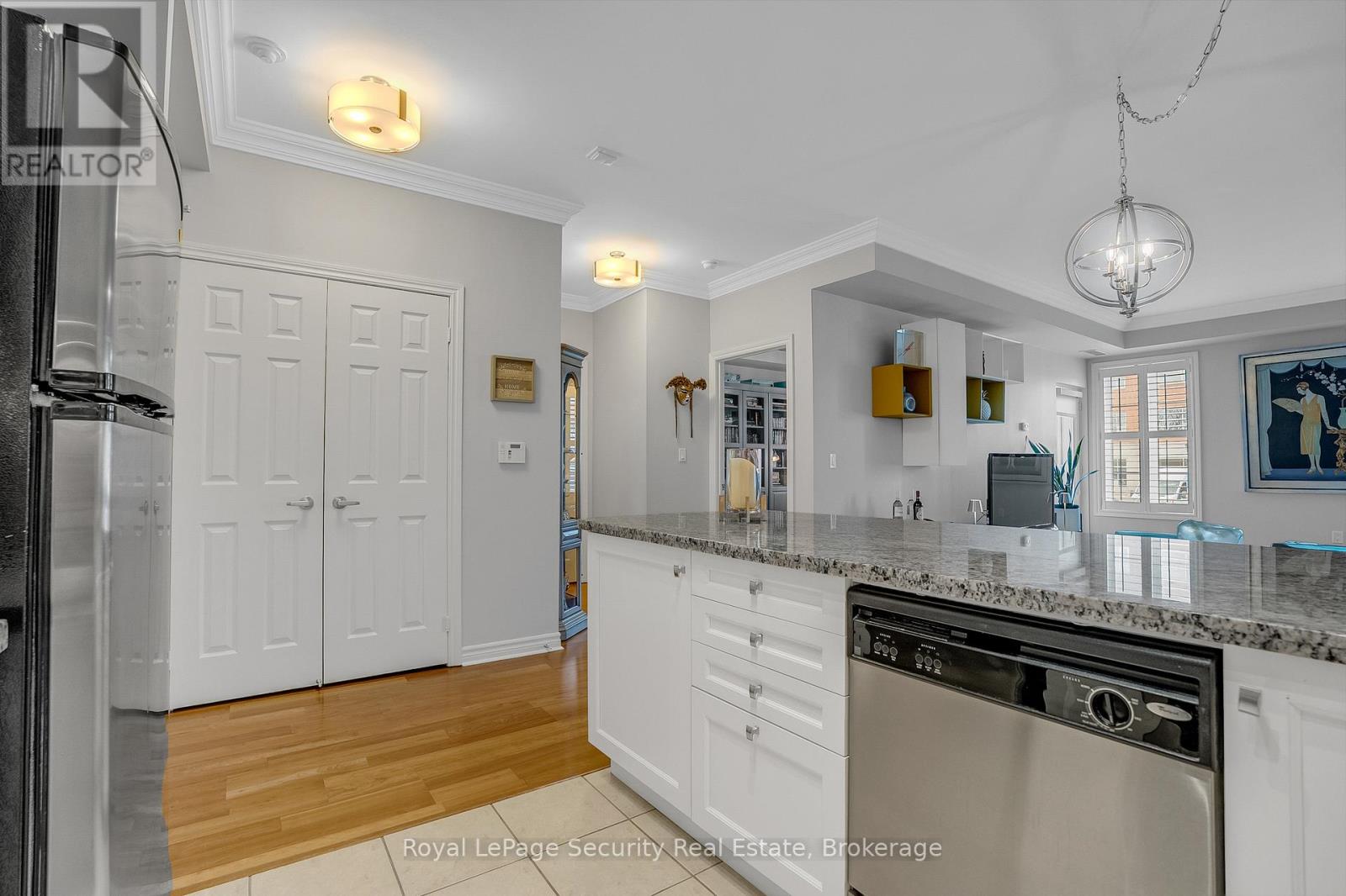 209 - 4620 Highway 7, Vaughan, Ontario  L4L 0B3 - Photo 10 - N12907882