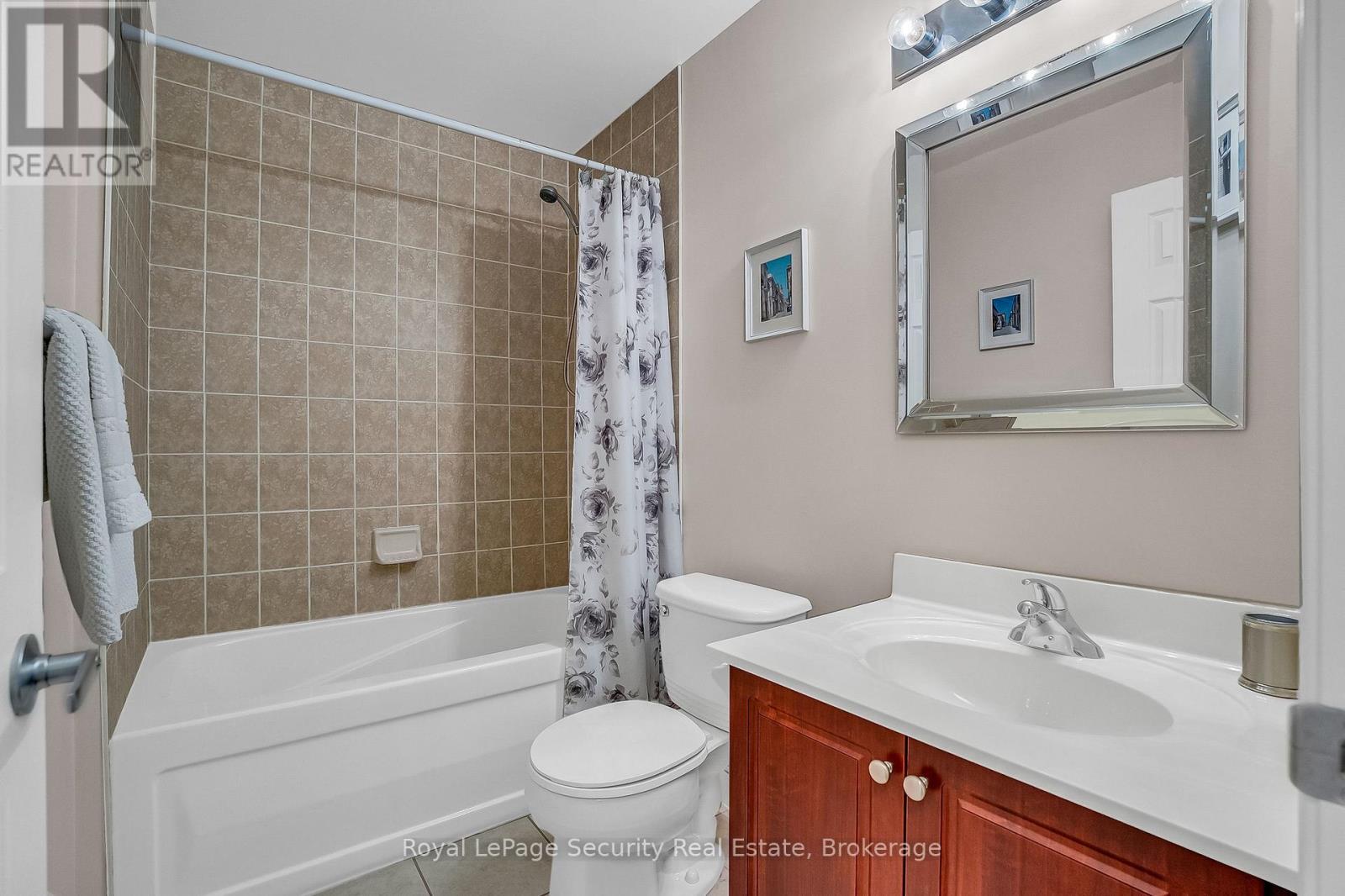 209 - 4620 Highway 7, Vaughan, Ontario  L4L 0B3 - Photo 33 - N12907882