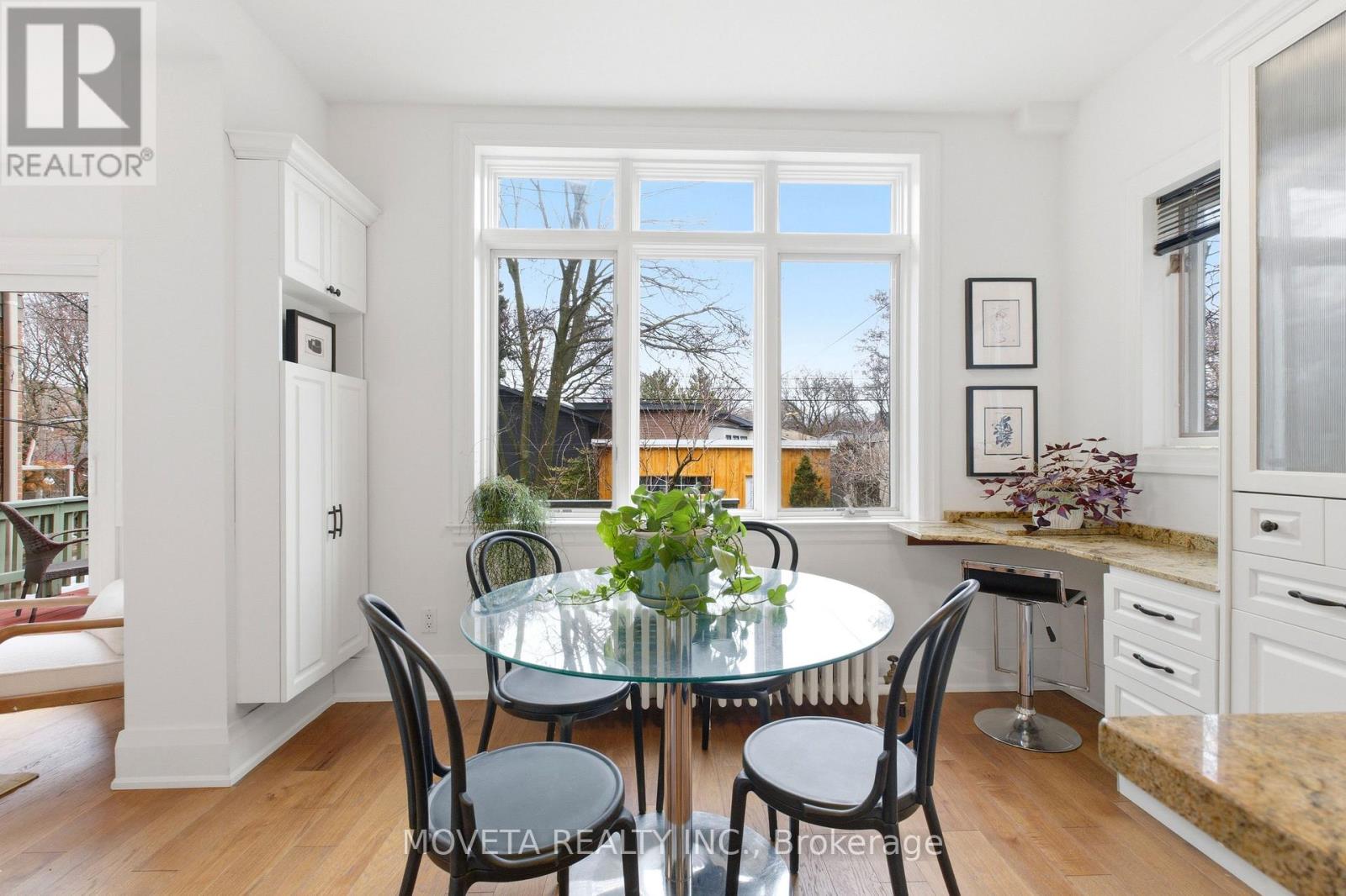 25 Glenholme Avenue N, Toronto, Ontario  M6H 3A8 - Photo 18 - W12907870