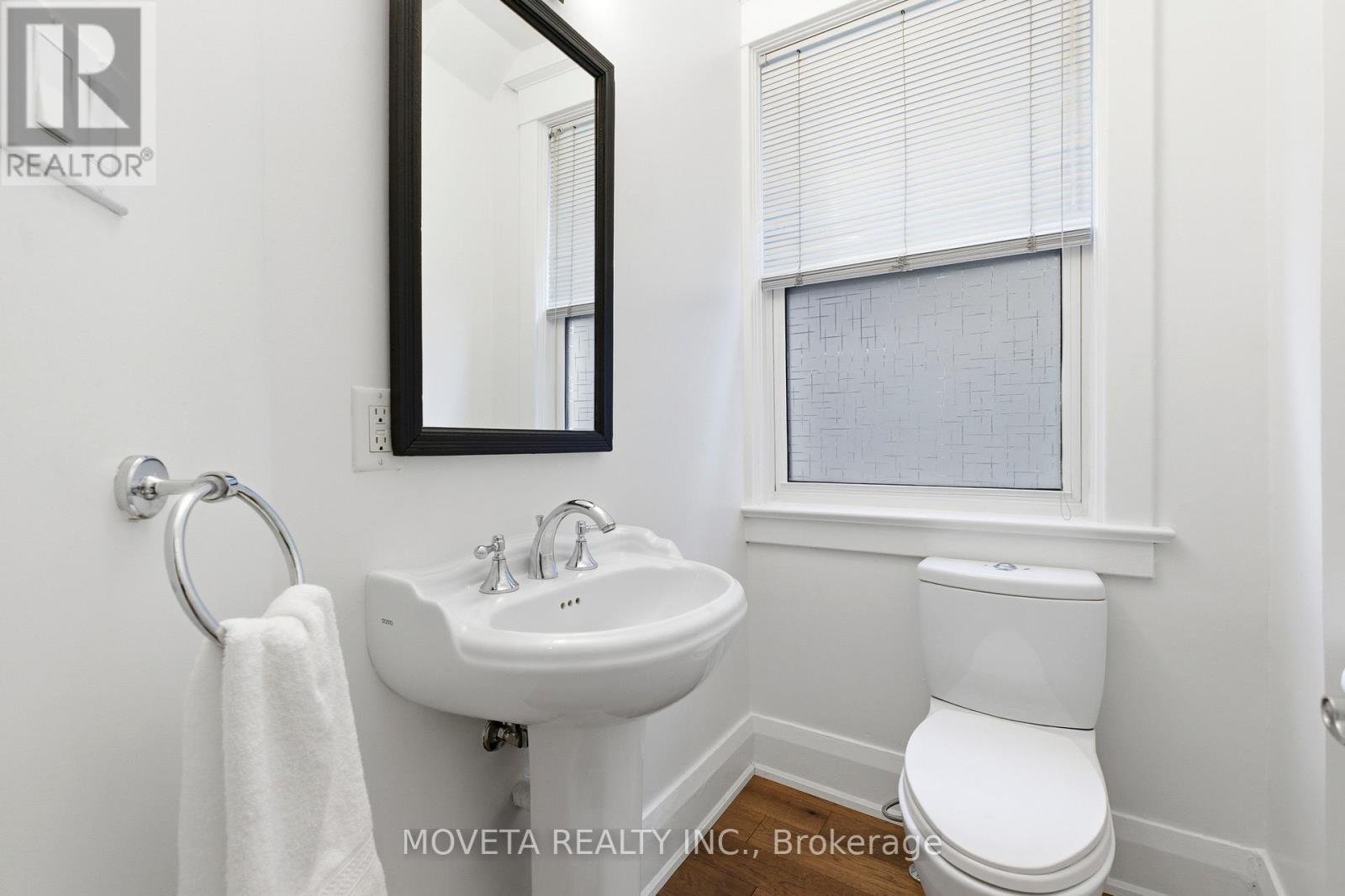 25 Glenholme Avenue N, Toronto, Ontario  M6H 3A8 - Photo 20 - W12907870