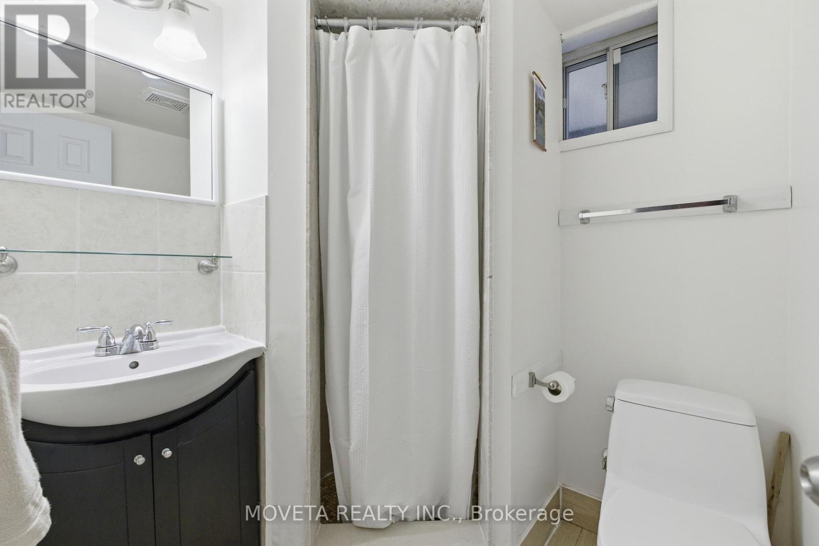 25 Glenholme Avenue N, Toronto, Ontario  M6H 3A8 - Photo 39 - W12907870