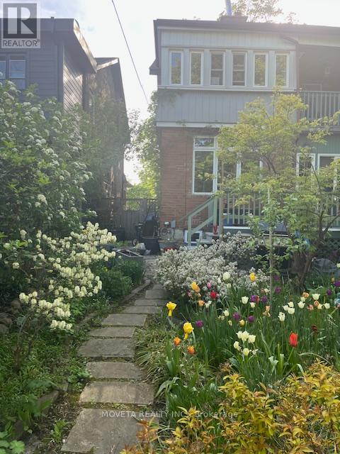 25 Glenholme Avenue N, Toronto, Ontario  M6H 3A8 - Photo 42 - W12907870