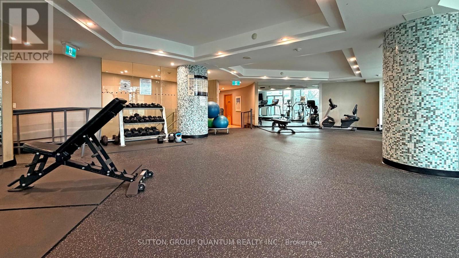 701 - 3939 Duke Of York Boulevard, Mississauga, Ontario  L5B 4N2 - Photo 33 - W12907872