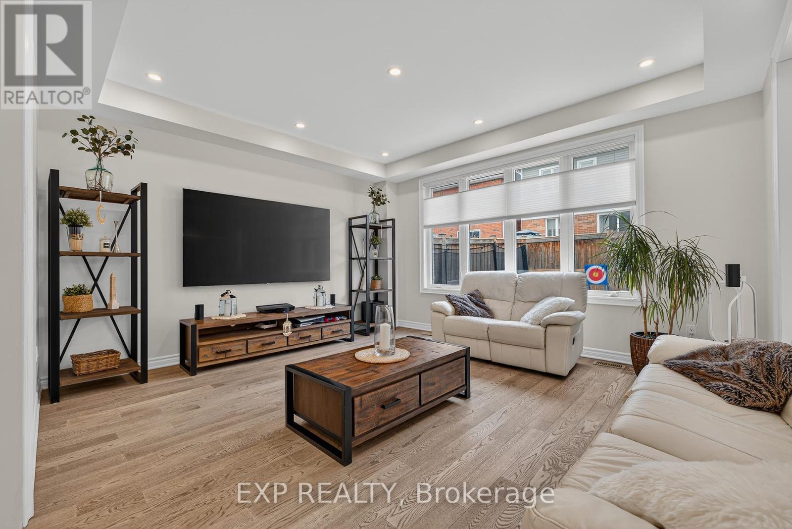 55 West Oak Trail, Kitchener, Ontario  N2R 0L1 - Photo 17 - X12907890