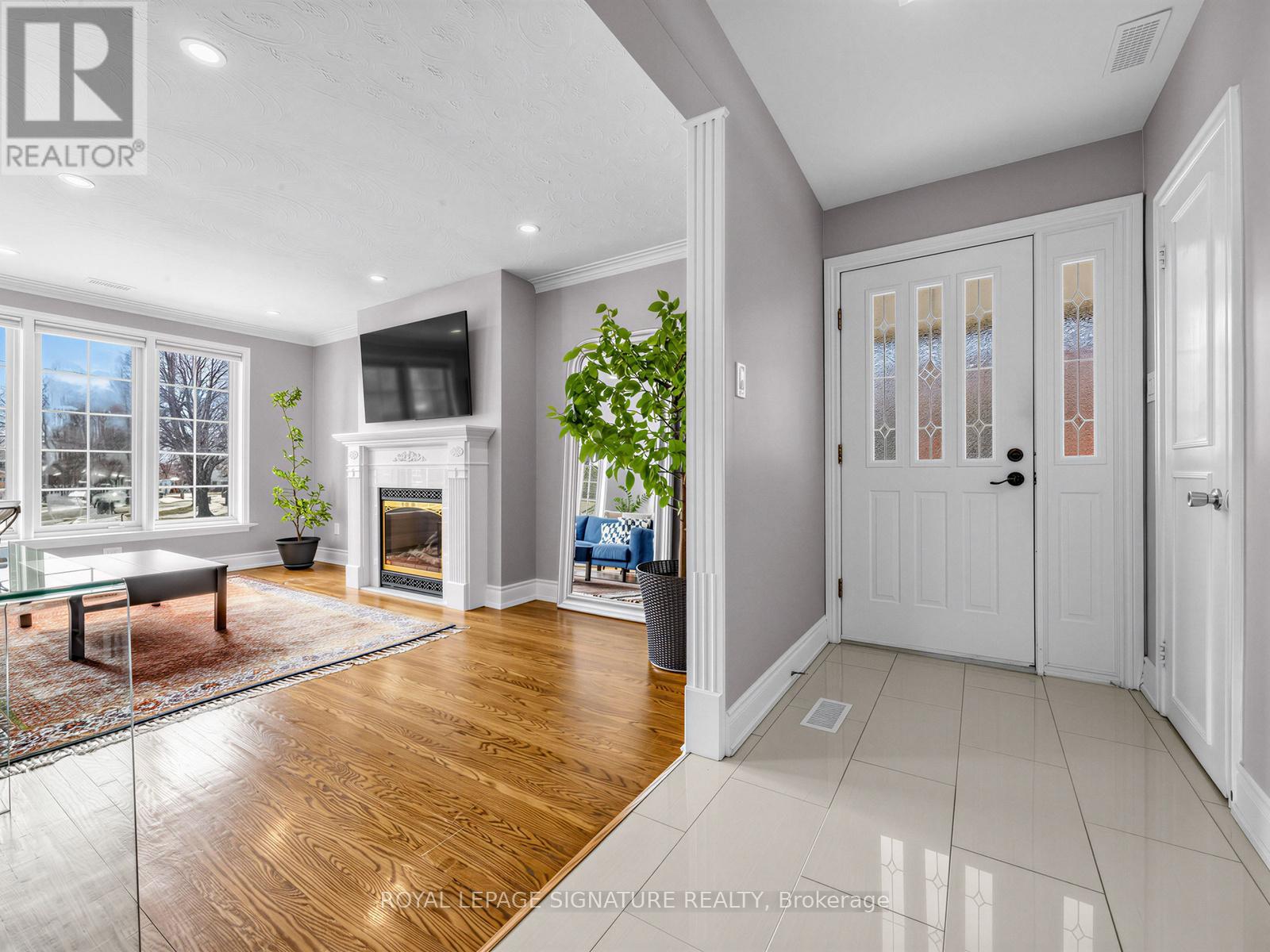 44 Lowcrest Boulevard, Toronto, Ontario  M1T 1K5 - Photo 14 - E12907910