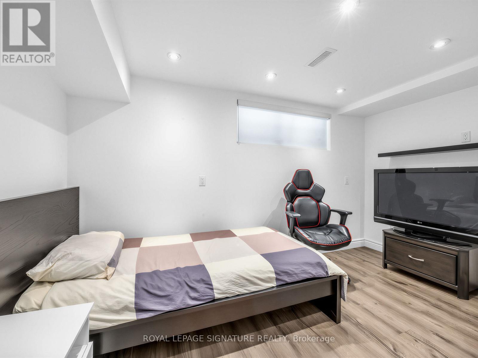 44 Lowcrest Boulevard, Toronto, Ontario  M1T 1K5 - Photo 30 - E12907910