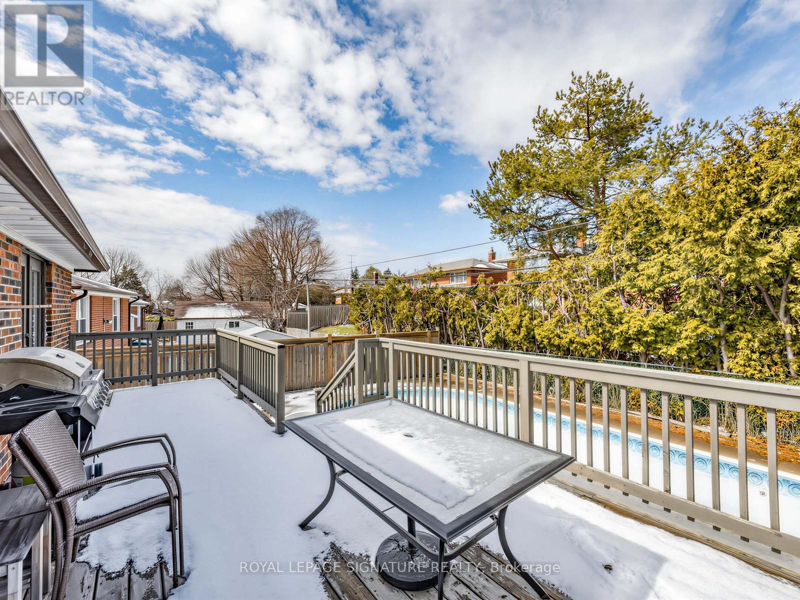 44 Lowcrest Boulevard, Toronto, Ontario  M1T 1K5 - Photo 35 - E12907910