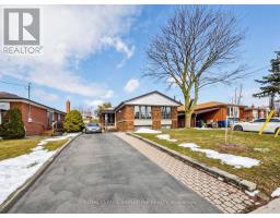 44 LOWCREST BOULEVARD, Toronto, Ontario