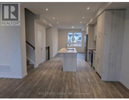 23 HELMKAY AVENUE, Richmond Hill, Ontario