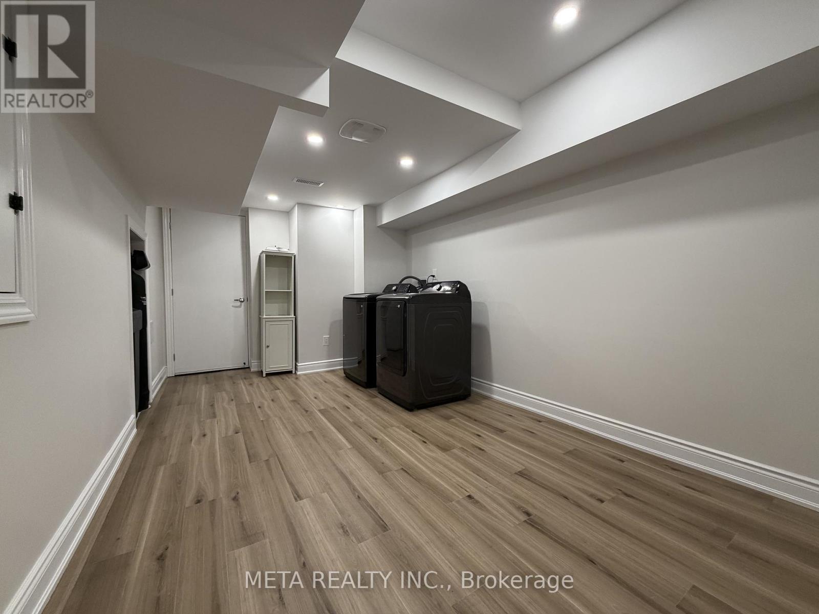 27 Belay Bend, East Gwillimbury, Ontario  L9N 0V8 - Photo 13 - N12907930