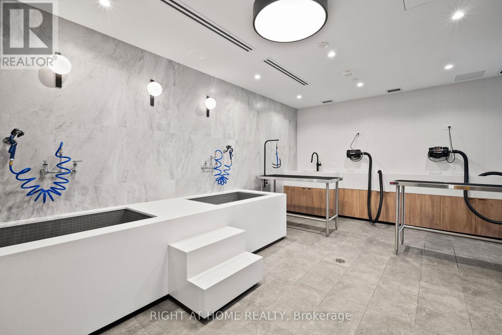 Ph16 - 1100 Sheppard Avenue W, Toronto, Ontario  M3K 0E4 - Photo 27 - W12907926