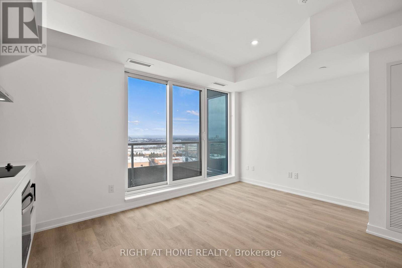 Ph16 - 1100 Sheppard Avenue W, Toronto, Ontario  M3K 0E4 - Photo 9 - W12907926