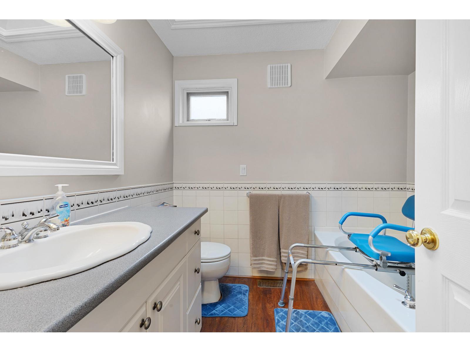 7444 184 Street, Surrey, British Columbia  V4N 3G5 - Photo 20 - R3101009