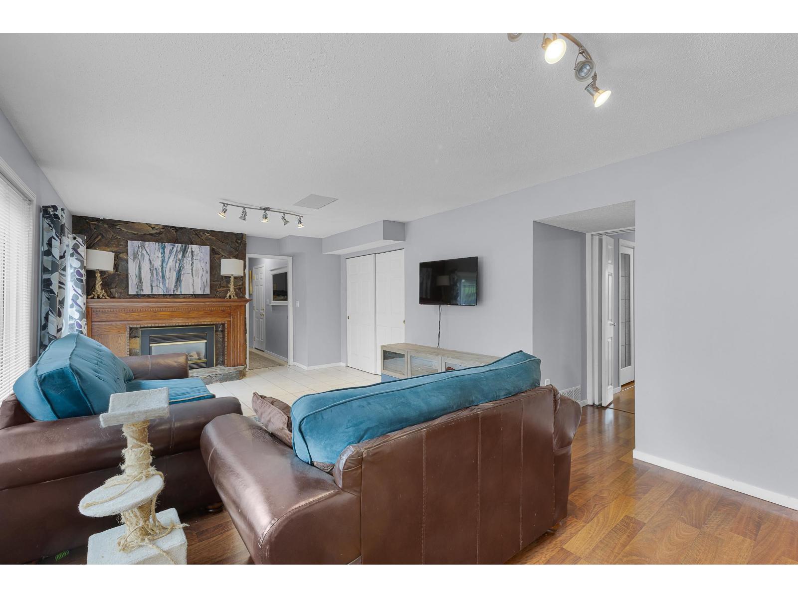 7444 184 Street, Surrey, British Columbia  V4N 3G5 - Photo 38 - R3101009