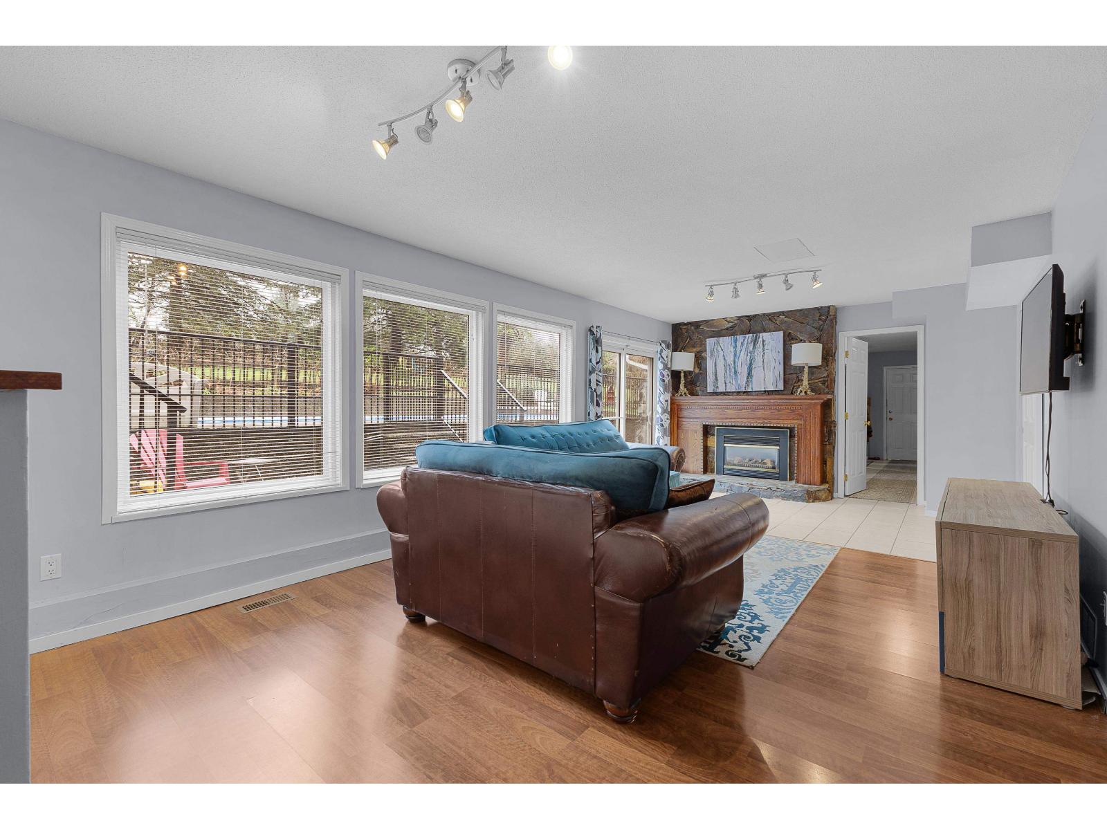 7444 184 Street, Surrey, British Columbia  V4N 3G5 - Photo 37 - R3101009