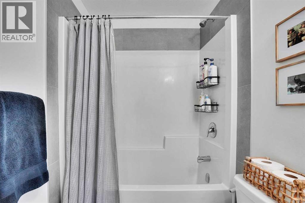 58 Ranchers View, Okotoks, Alberta  T1S 5R6 - Photo 32 - A2295113