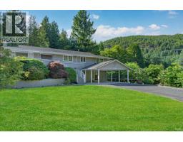 5725 CRANLEY DRIVE, West Vancouver, British Columbia