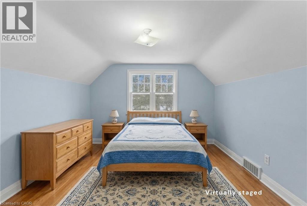 3935 St Peter Avenue, Niagara Falls, Ontario  L2J 2N9 - Photo 19 - 40813693