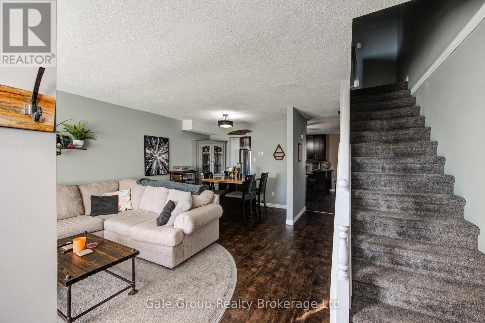 2 - 1193 Nellis Street, Woodstock, Ontario  N4T 1N5 - Photo 4 - X12907986