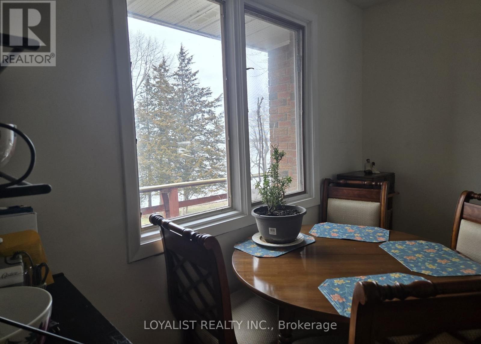 25 Redner Lane, Prince Edward County (Ameliasburg Ward), Ontario  K0K 1L0 - Photo 6 - X12874702