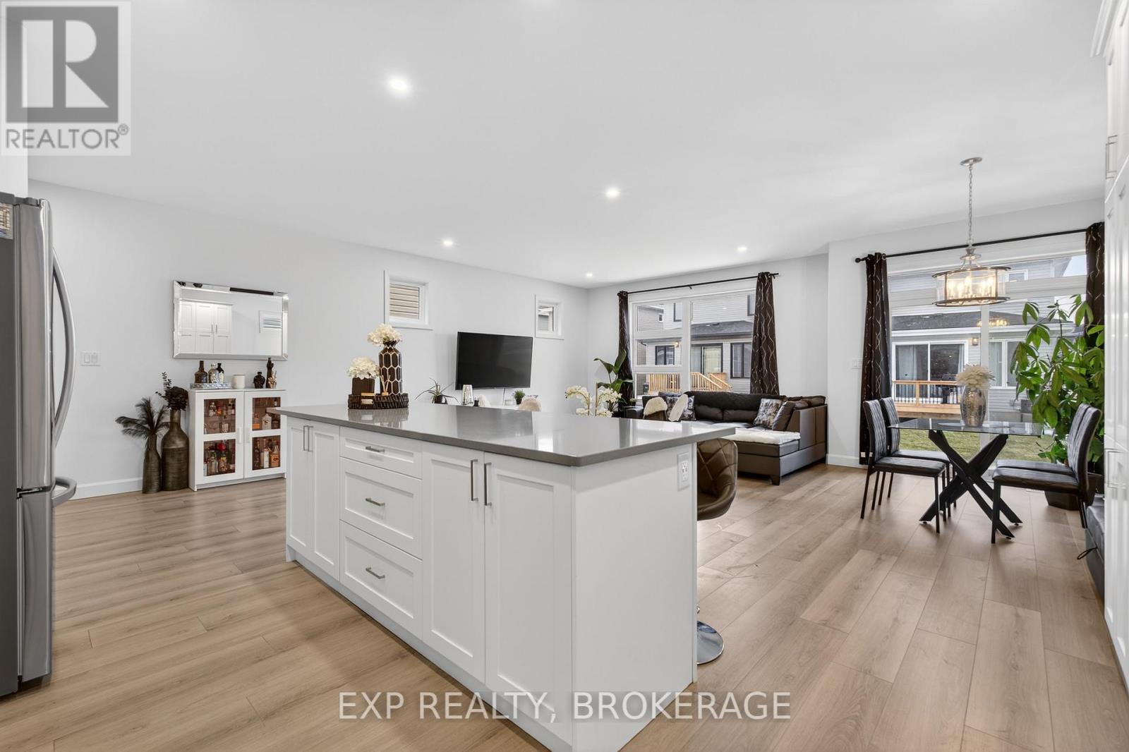 12 Walden Pond Drive, Loyalist, Ontario  K7N 0E6 - Photo 16 - X12907958