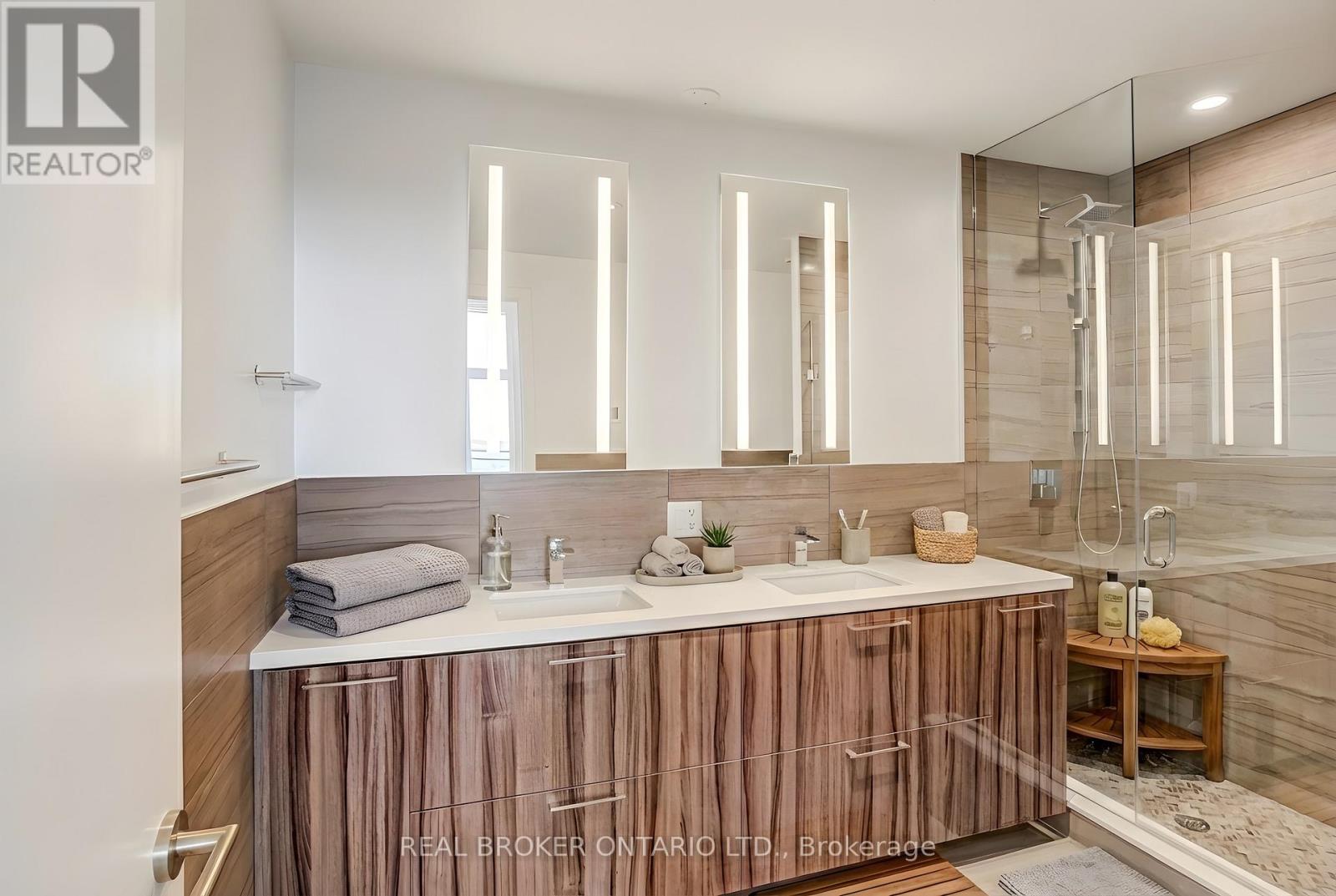 3005 - 1 Grandview Avenue, Markham, Ontario  L3T 0G7 - Photo 6 - N12906930