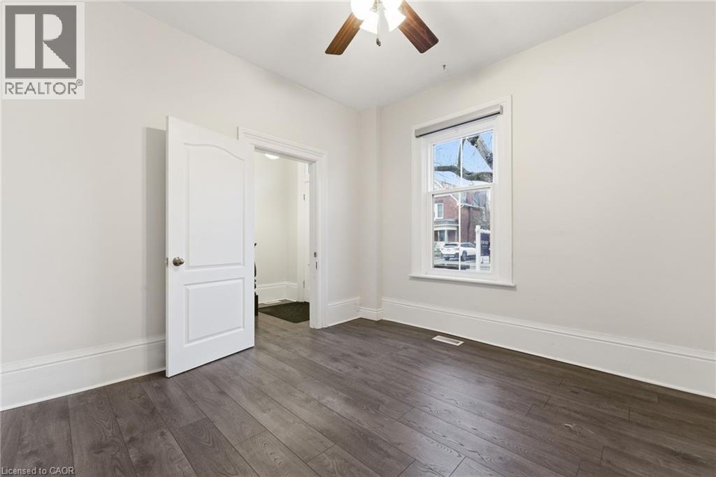 209 William Street, Brantford, Ontario  N3T 3L6 - Photo 16 - 40813783