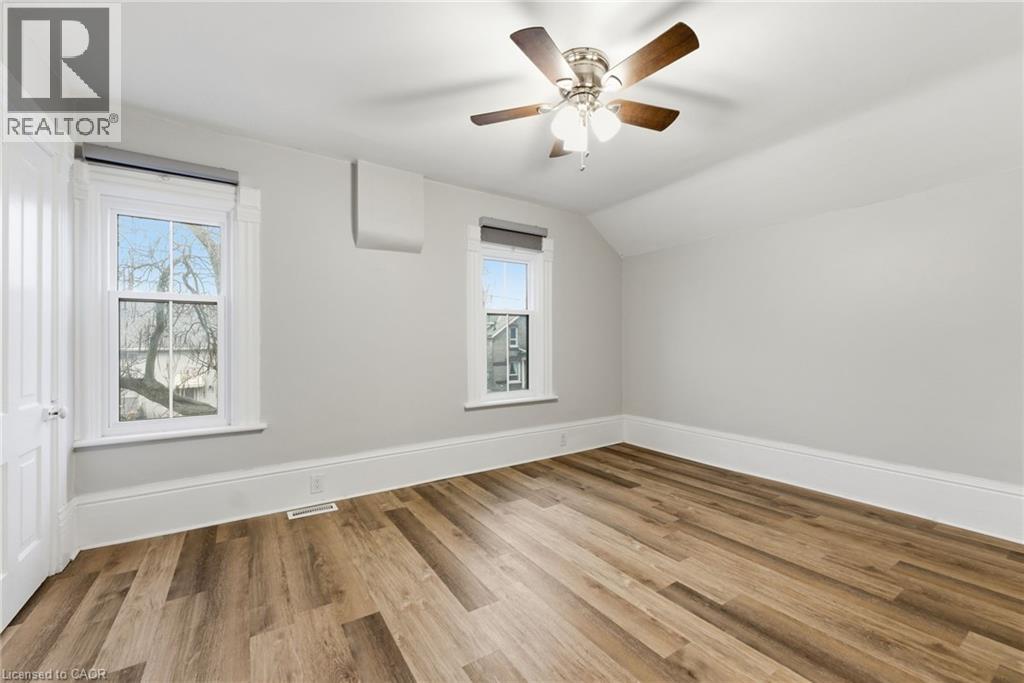 209 William Street, Brantford, Ontario  N3T 3L6 - Photo 17 - 40813783