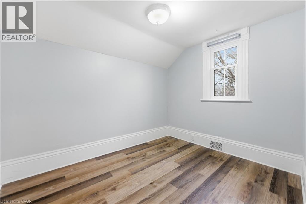 209 William Street, Brantford, Ontario  N3T 3L6 - Photo 19 - 40813783