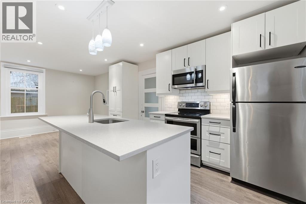 209 William Street, Brantford, Ontario  N3T 3L6 - Photo 6 - 40813783