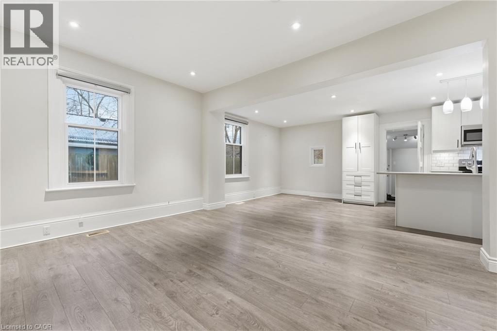 209 William Street, Brantford, Ontario  N3T 3L6 - Photo 9 - 40813783