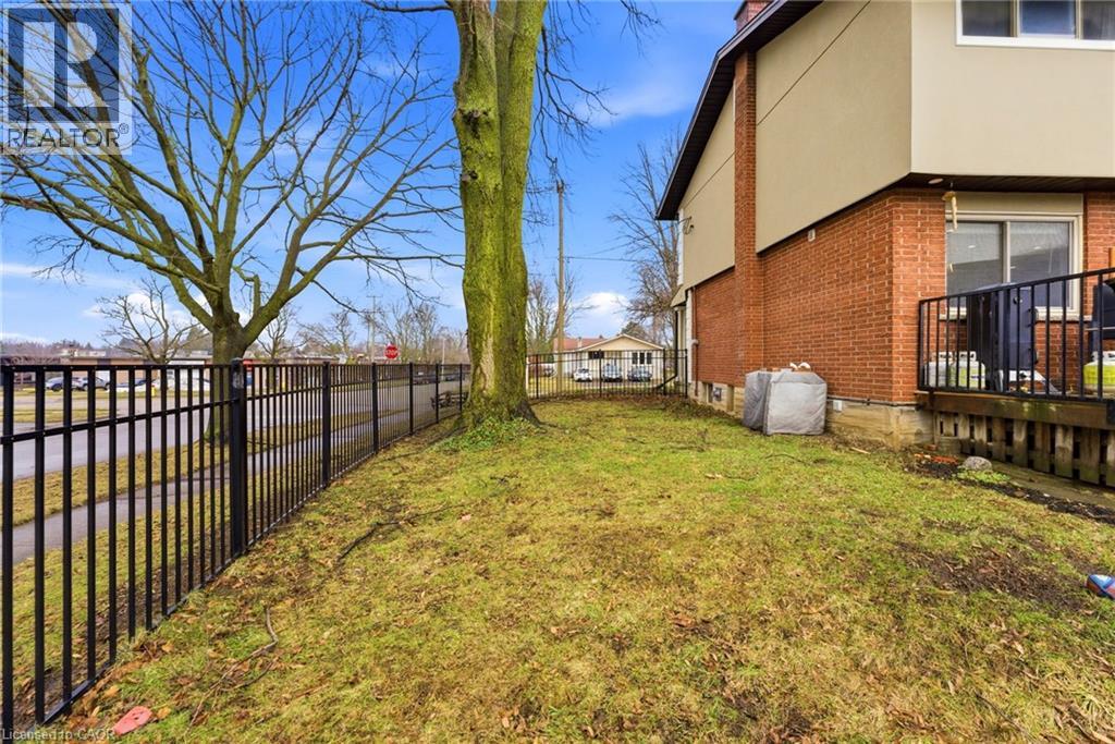 300 Stonybrook Drive, Kitchener, Ontario N2M 4M2 - Photo 28 - 40813071