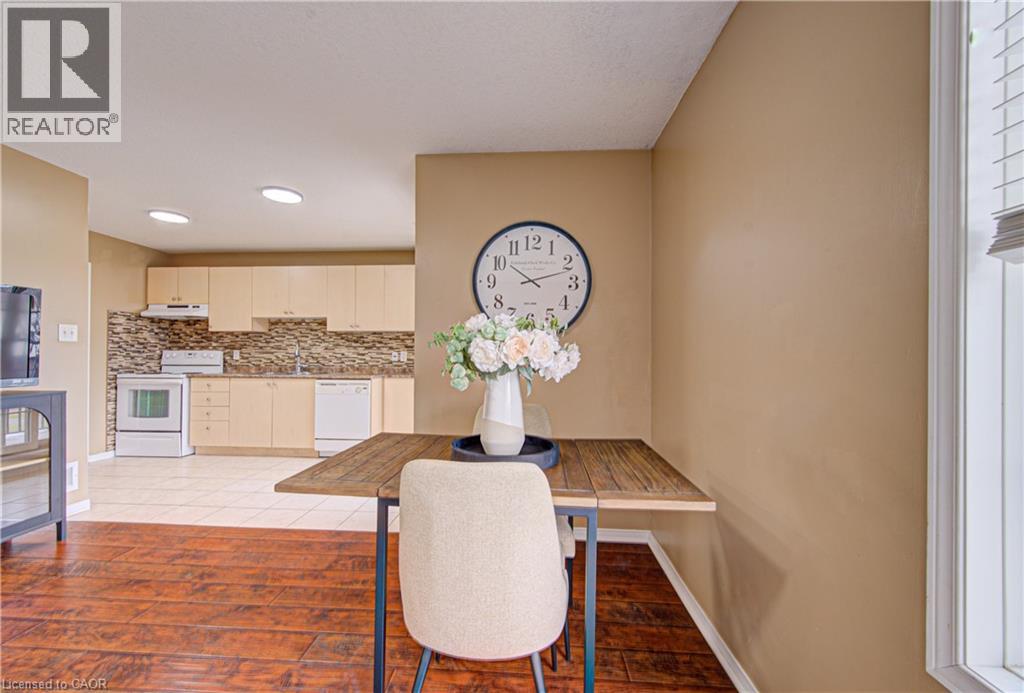 12 Holborn Drive Unit# 8a, Kitchener, Ontario N2A 0A4 - Photo 10 - 40810515