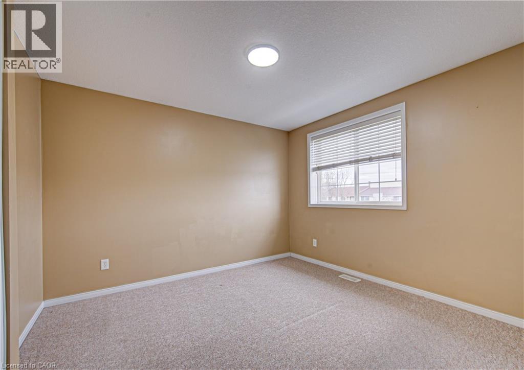 12 Holborn Drive Unit# 8a, Kitchener, Ontario N2A 0A4 - Photo 35 - 40810515