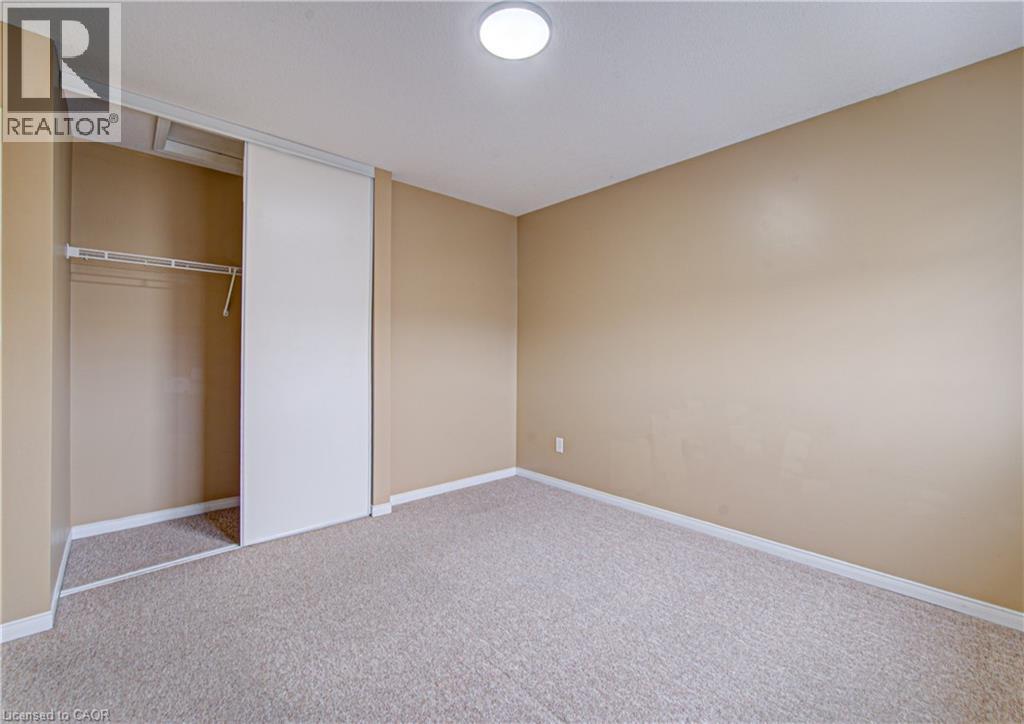 12 Holborn Drive Unit# 8a, Kitchener, Ontario N2A 0A4 - Photo 37 - 40810515