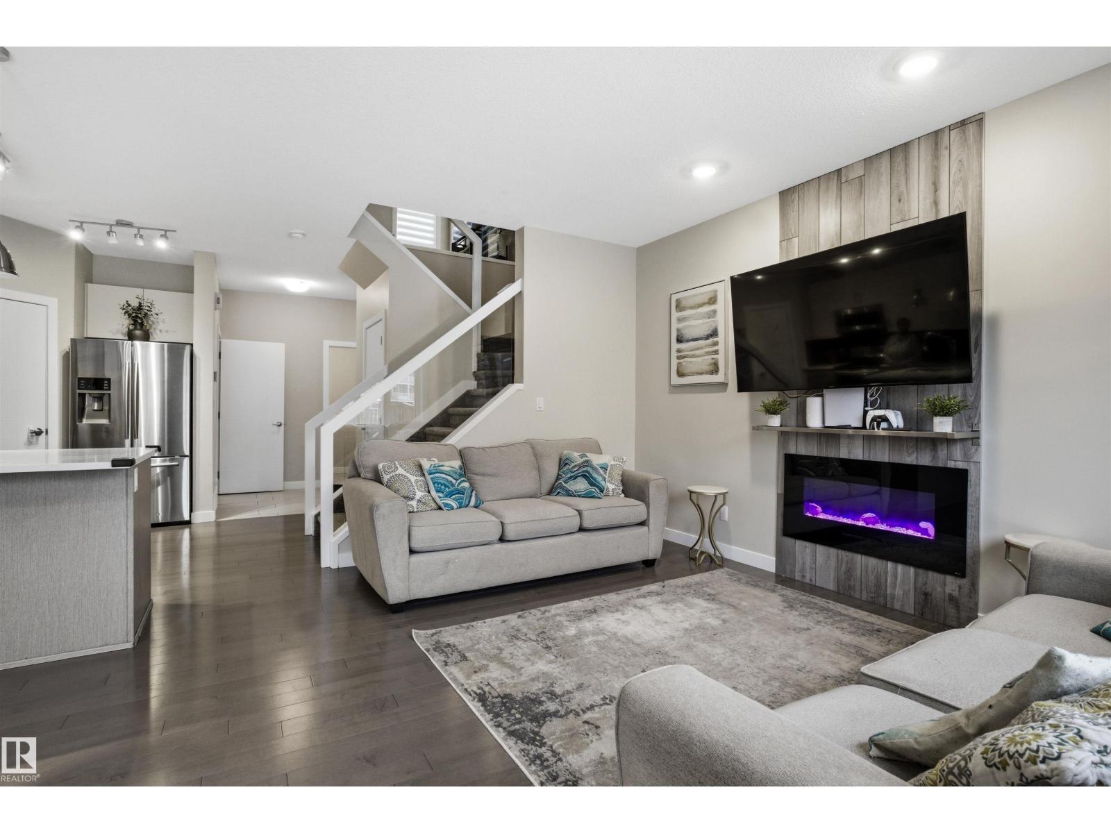 6106 171 Av Nw Nw, Edmonton, Alberta  T5Y 3S4 - Photo 9 - E4478660