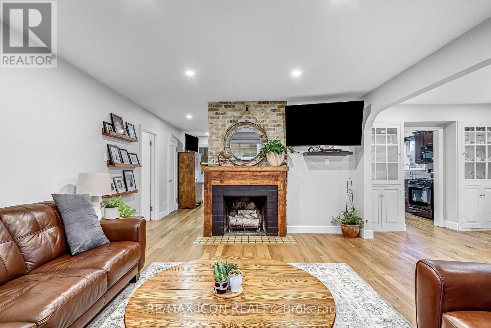 30 Broadway Avenue, London South, Ontario  N6P 1A8 - Photo 14 - X12907982