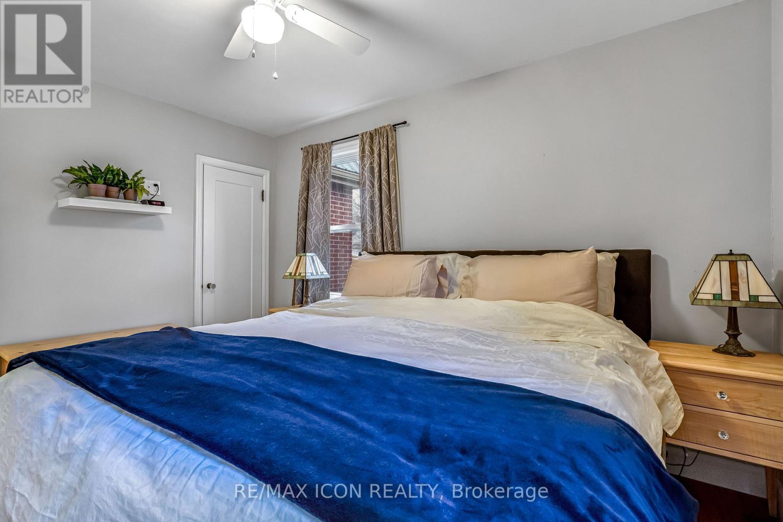 30 Broadway Avenue, London South, Ontario  N6P 1A8 - Photo 27 - X12907982