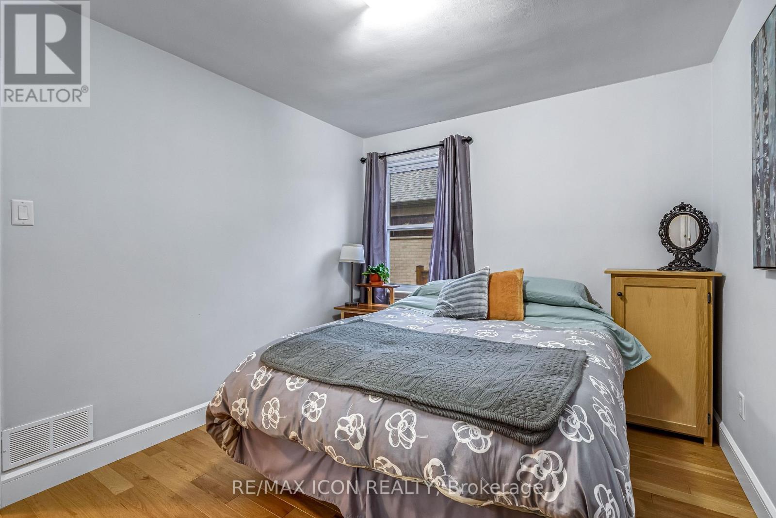 30 Broadway Avenue, London South, Ontario  N6P 1A8 - Photo 29 - X12907982