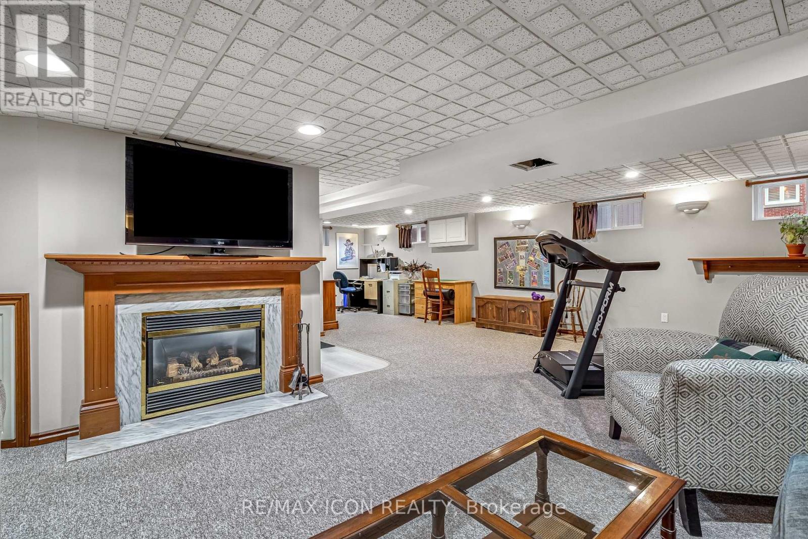 30 Broadway Avenue, London South, Ontario  N6P 1A8 - Photo 35 - X12907982