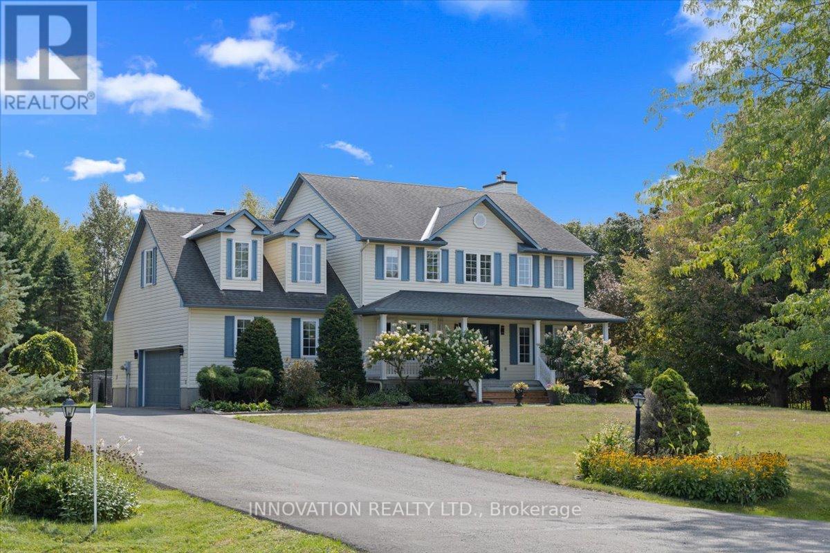 5770 Lombardy Drive, Ottawa, Ontario  K0A 2W0 - Photo 2 - X12907974