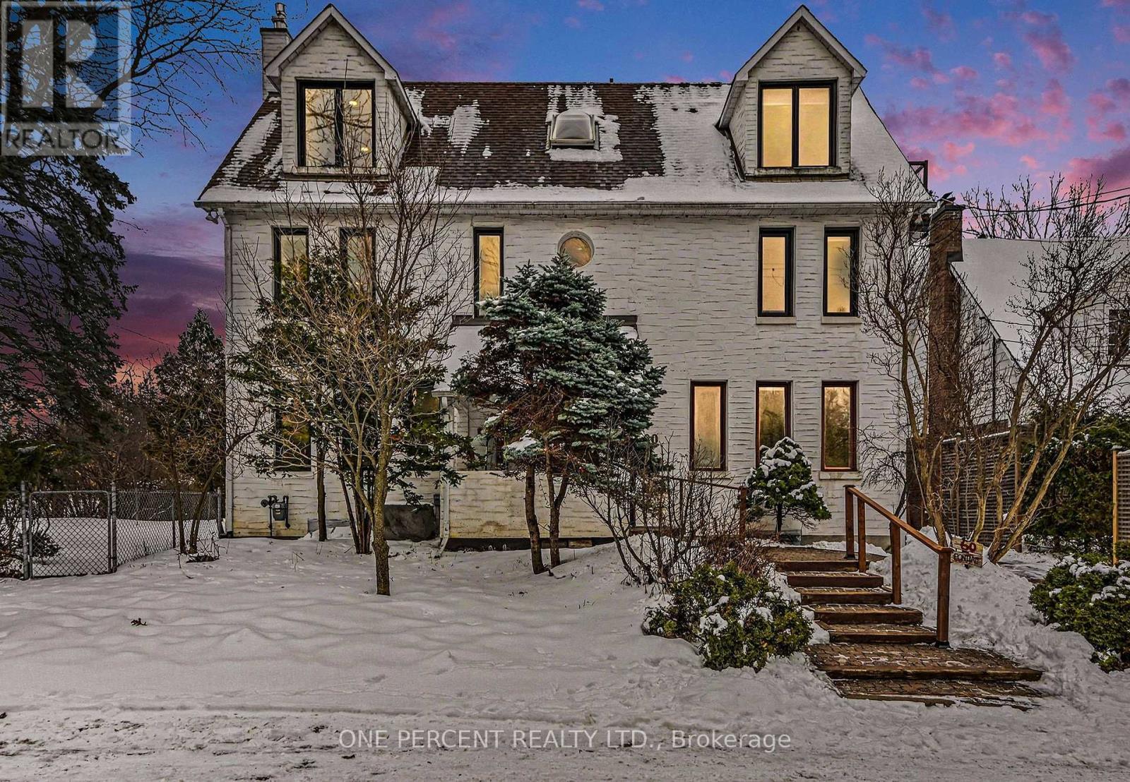 60 Pontiac Street, Ottawa, Ontario  K1Y 2K1 - Photo 2 - X12908012