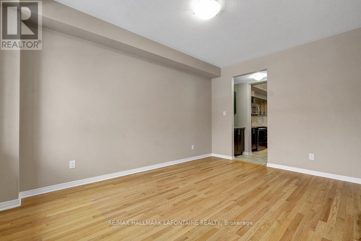 381 Sweetflag Street, Ottawa, Ontario  K2J 5Y7 - Photo 6 - X12908024