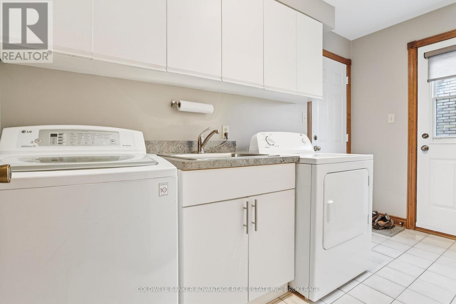 41 Adel Drive E, St. Catharines (Carlton/bunting), Ontario  L2M 3W9 - Photo 12 - X12907940