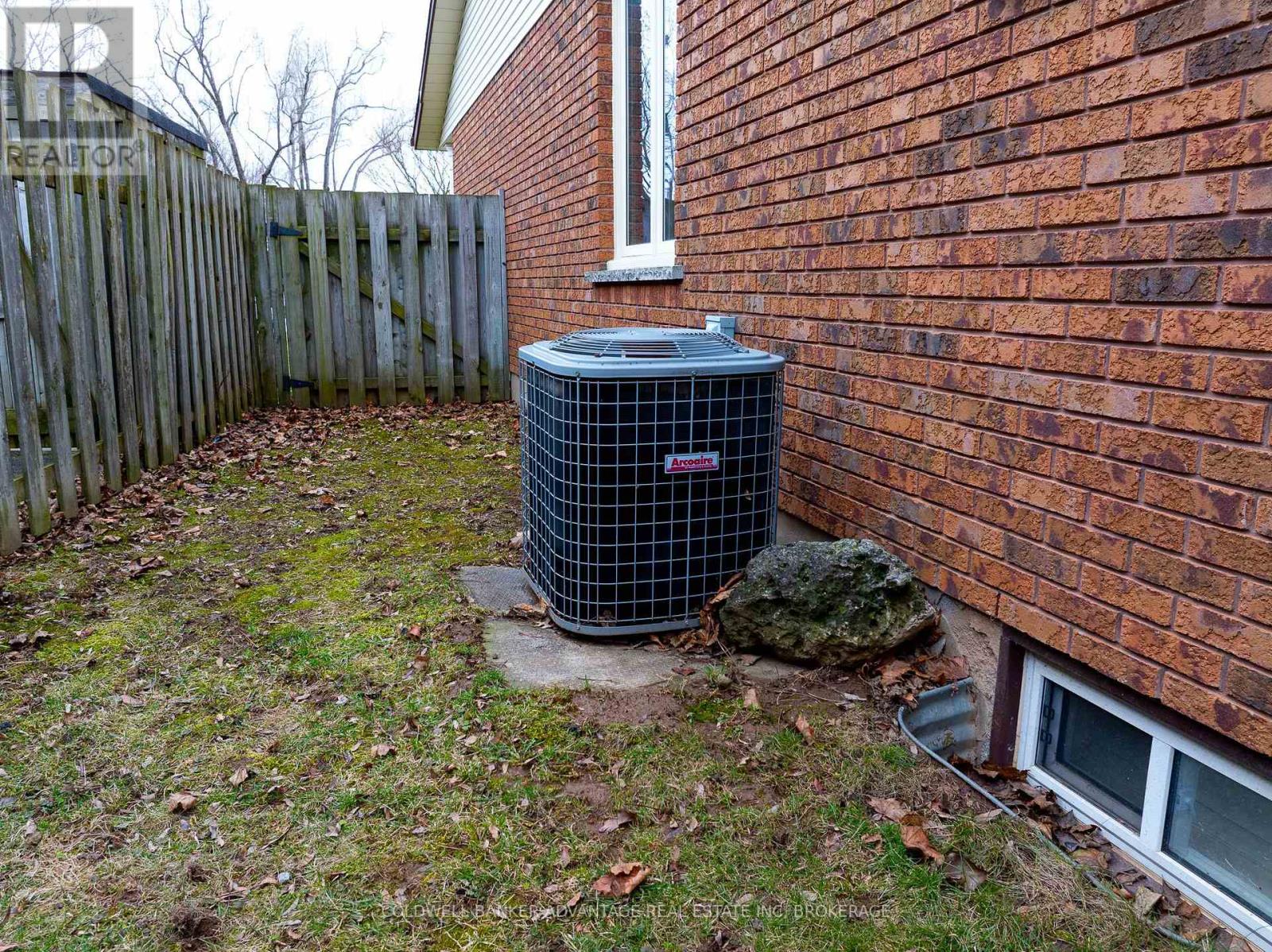 41 Adel Drive E, St. Catharines (Carlton/bunting), Ontario  L2M 3W9 - Photo 30 - X12907940