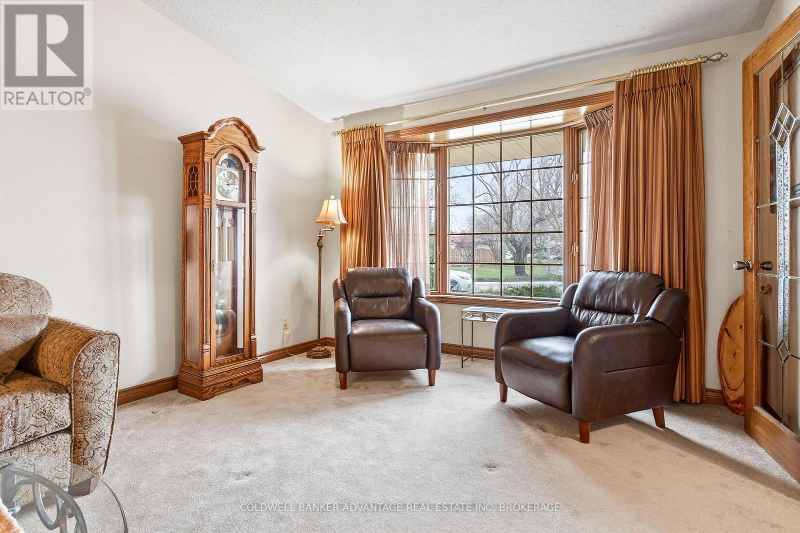 41 Adel Drive E, St. Catharines (Carlton/bunting), Ontario  L2M 3W9 - Photo 4 - X12907940