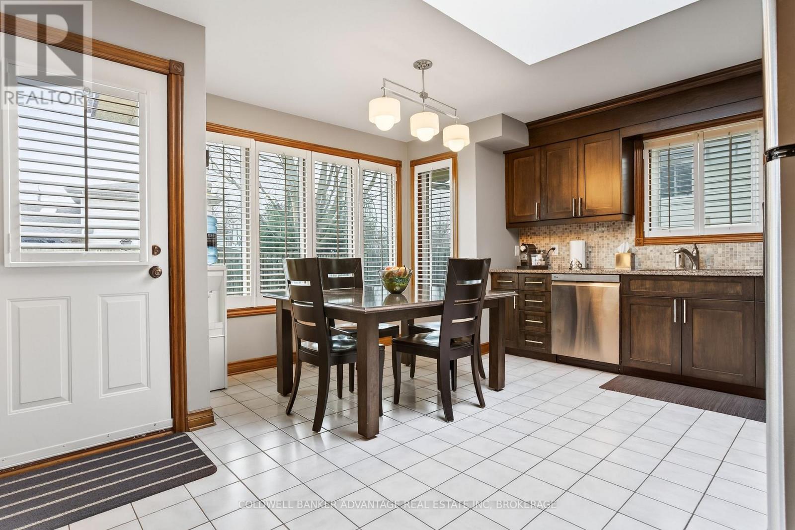 41 Adel Drive E, St. Catharines (Carlton/bunting), Ontario  L2M 3W9 - Photo 8 - X12907940