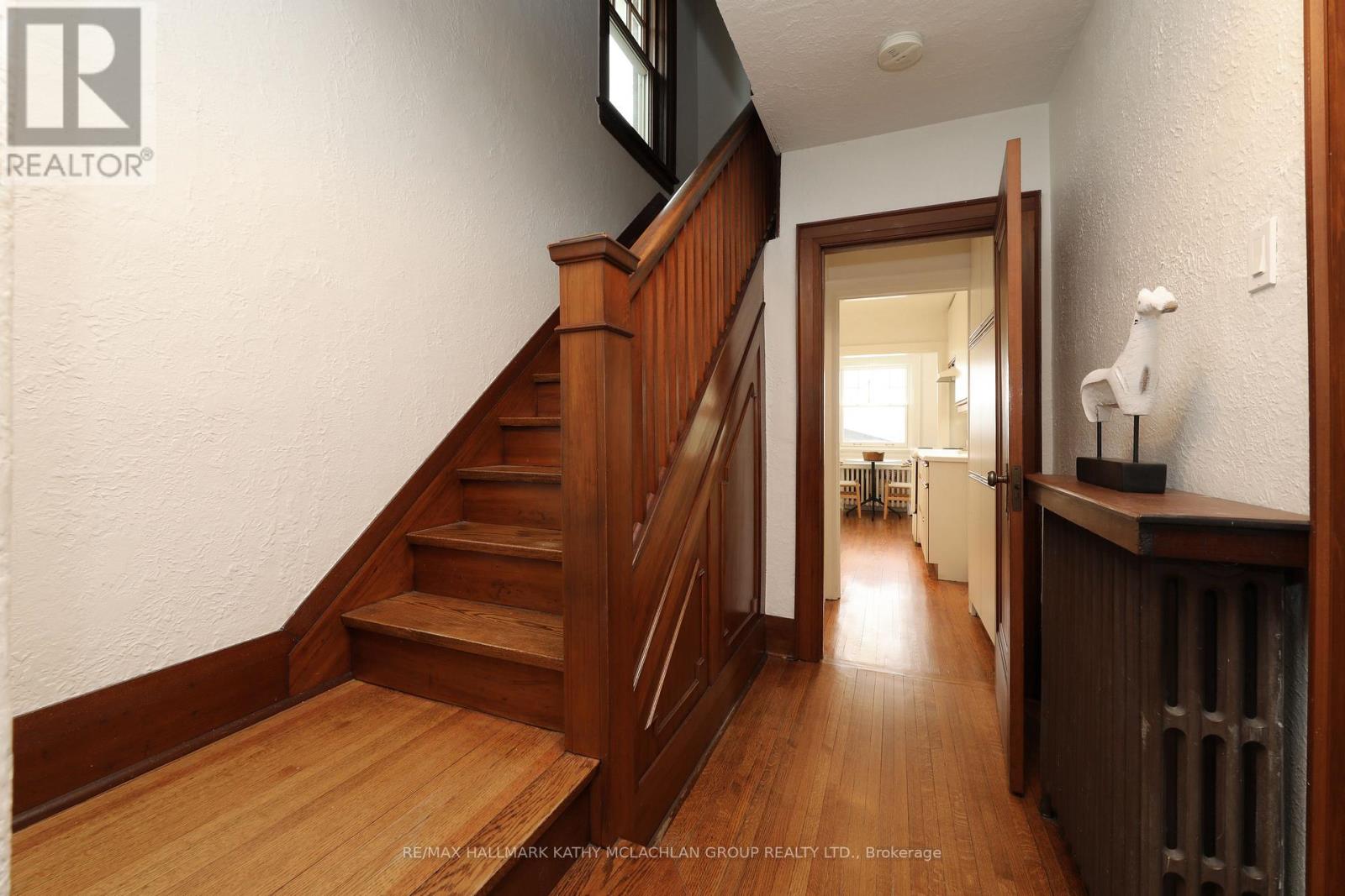 93 Donegall Drive, Toronto, Ontario  M4G 3G9 - Photo 13 - C12907990