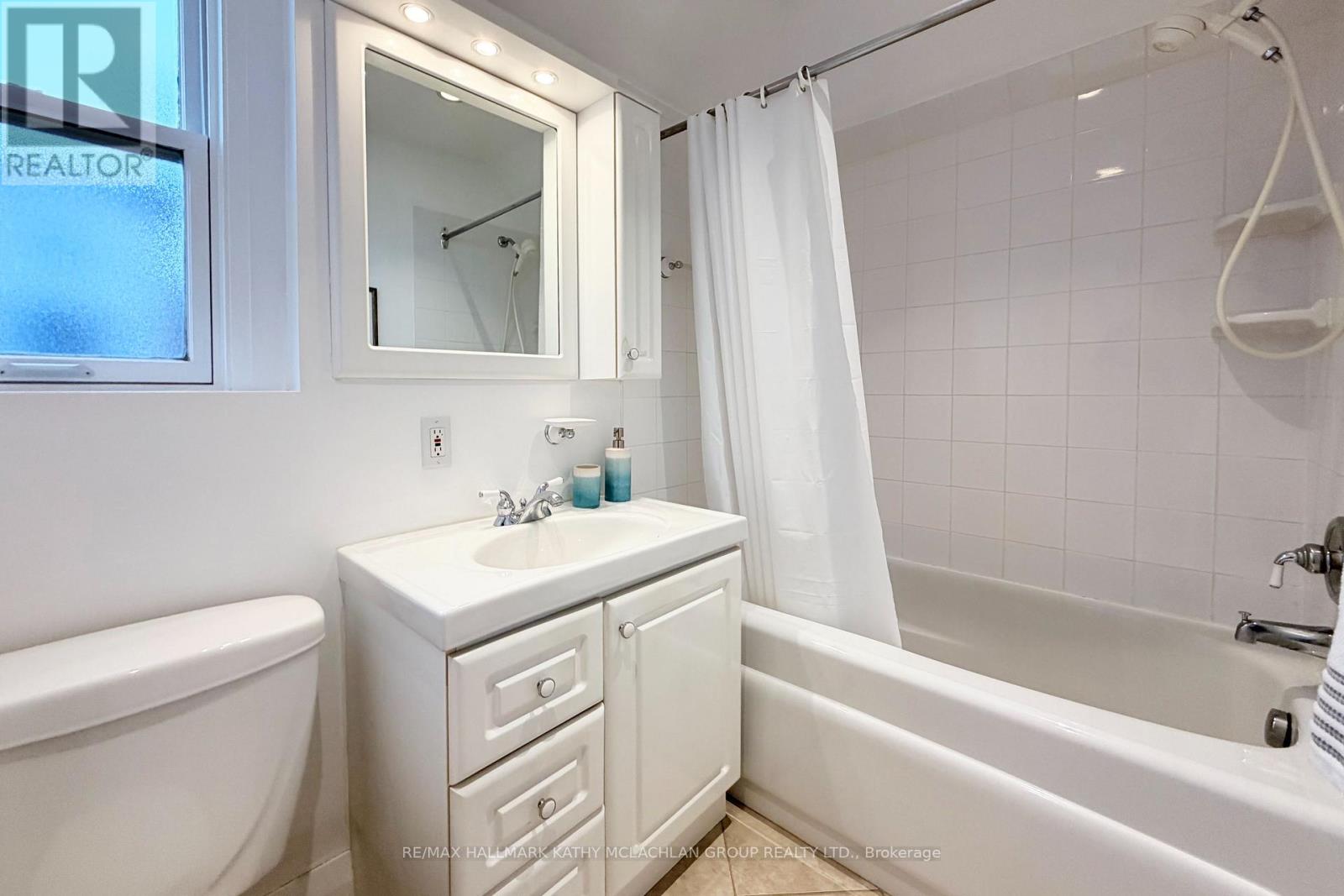 93 Donegall Drive, Toronto, Ontario  M4G 3G9 - Photo 20 - C12907990